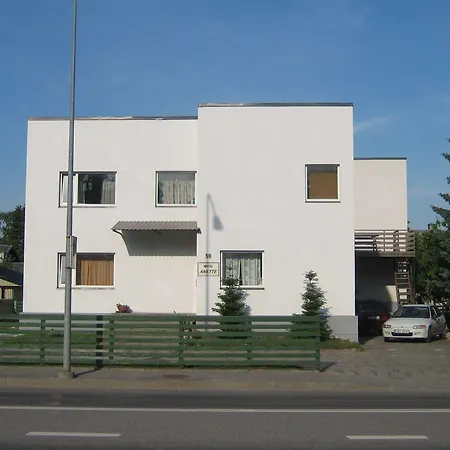 Anette House Vandrarhem